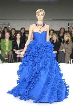 oscar de la renta 2002 cerulean gowns